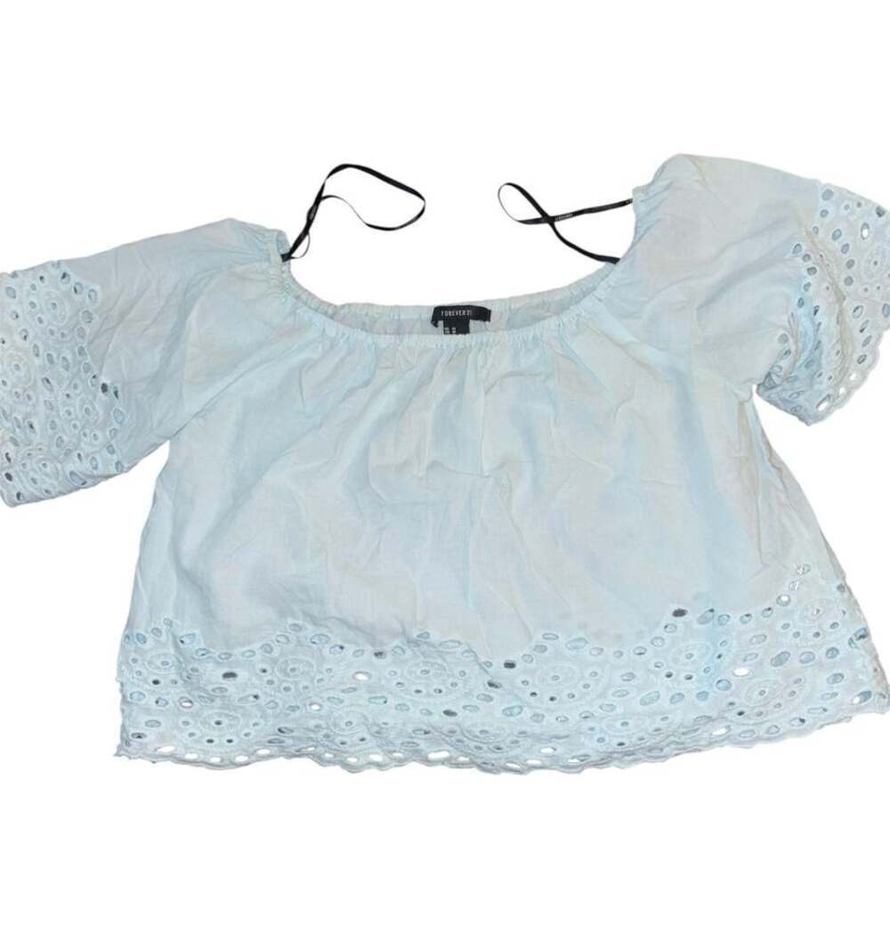 Forever 21 womens light blue 3/4 sleeve off shoulder embroidered blouse size S